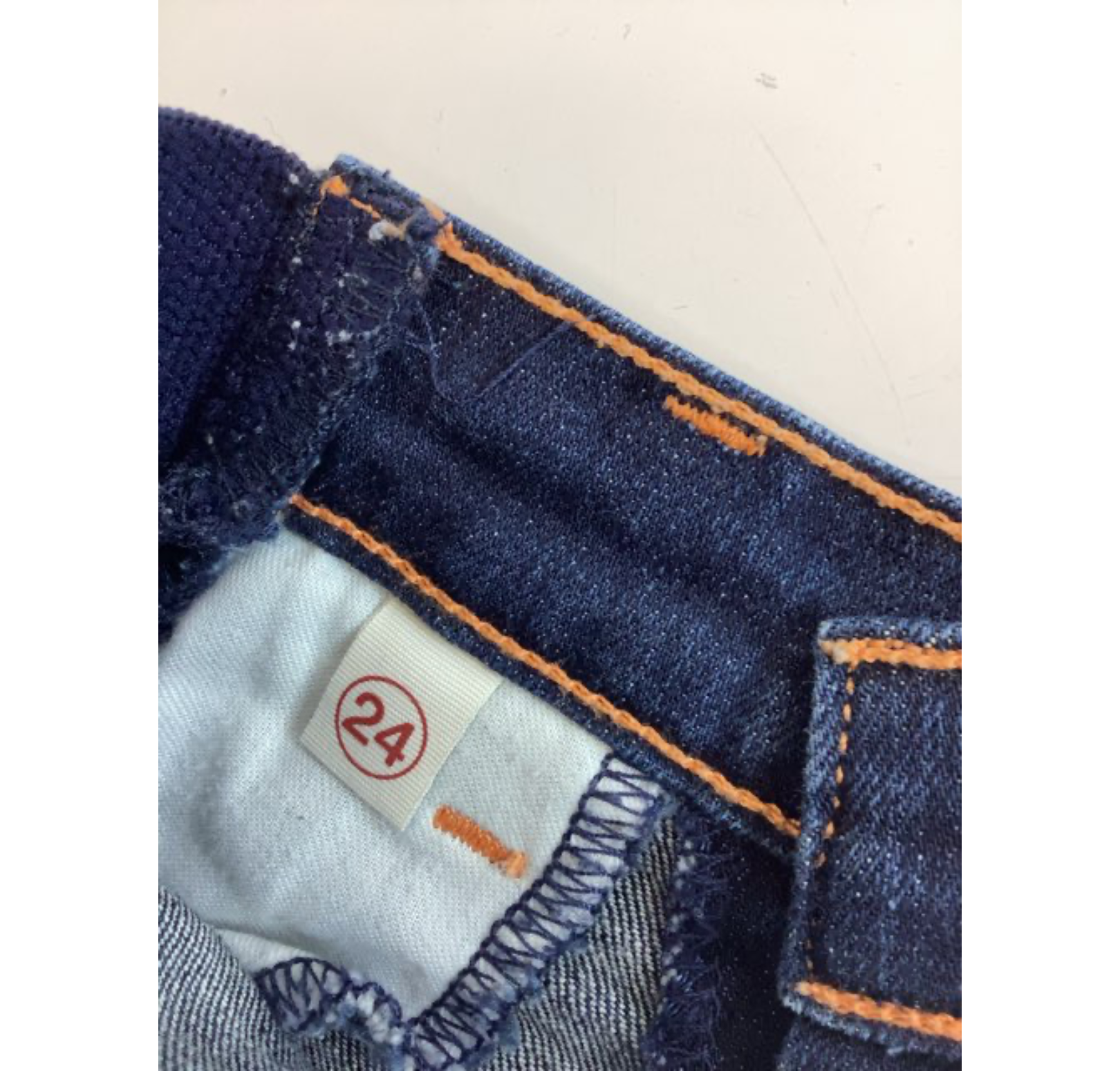 J Brand Mama Jeans (O796)